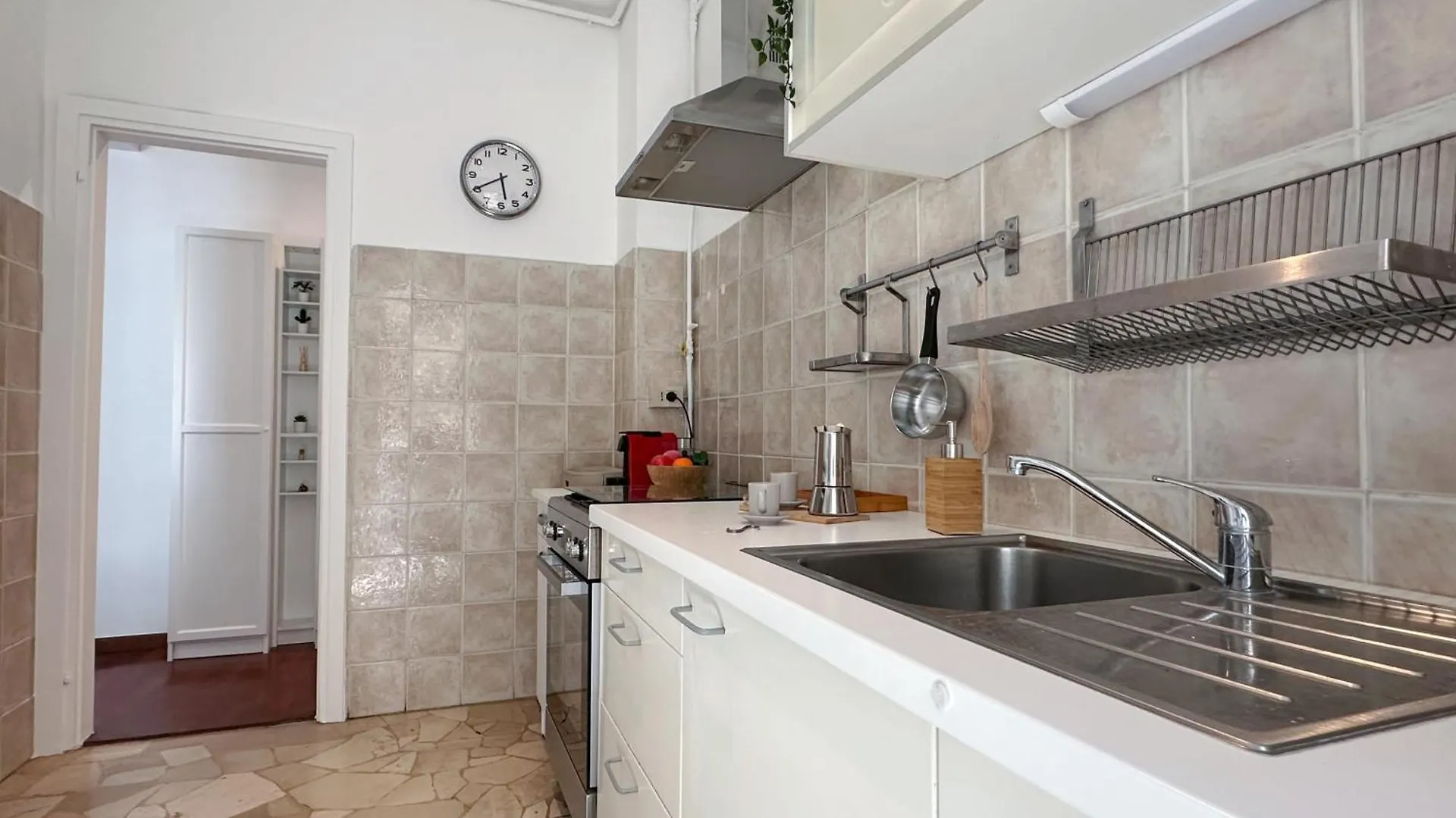 I Host Apartment - Villoresi 5 Milano 0*,